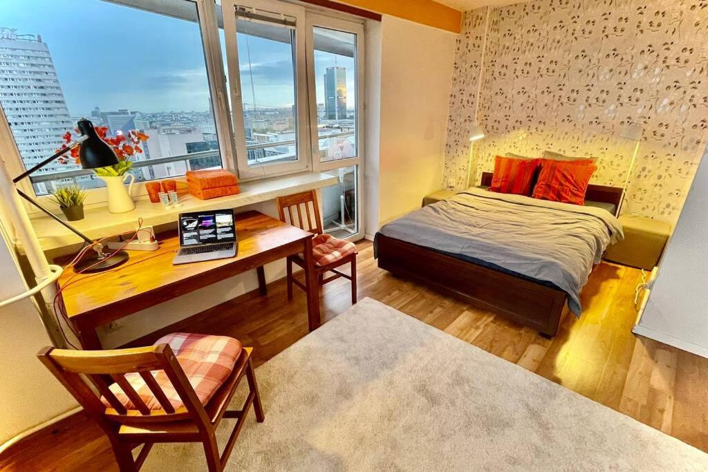 Orange Metro Fast Wifi 1Gbs Big Tv Hbo Appletv Apartment Warsawa Bagian luar foto