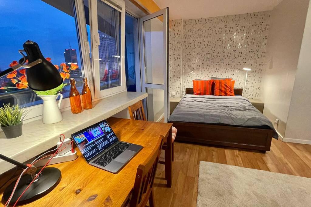 Orange Metro Fast Wifi 1Gbs Big Tv Hbo Appletv Apartment Warsawa Bagian luar foto